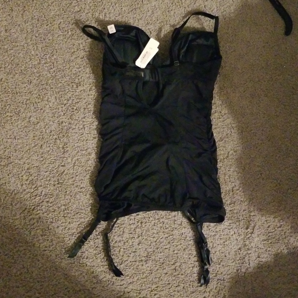 Bustier - Picture 5 of 5